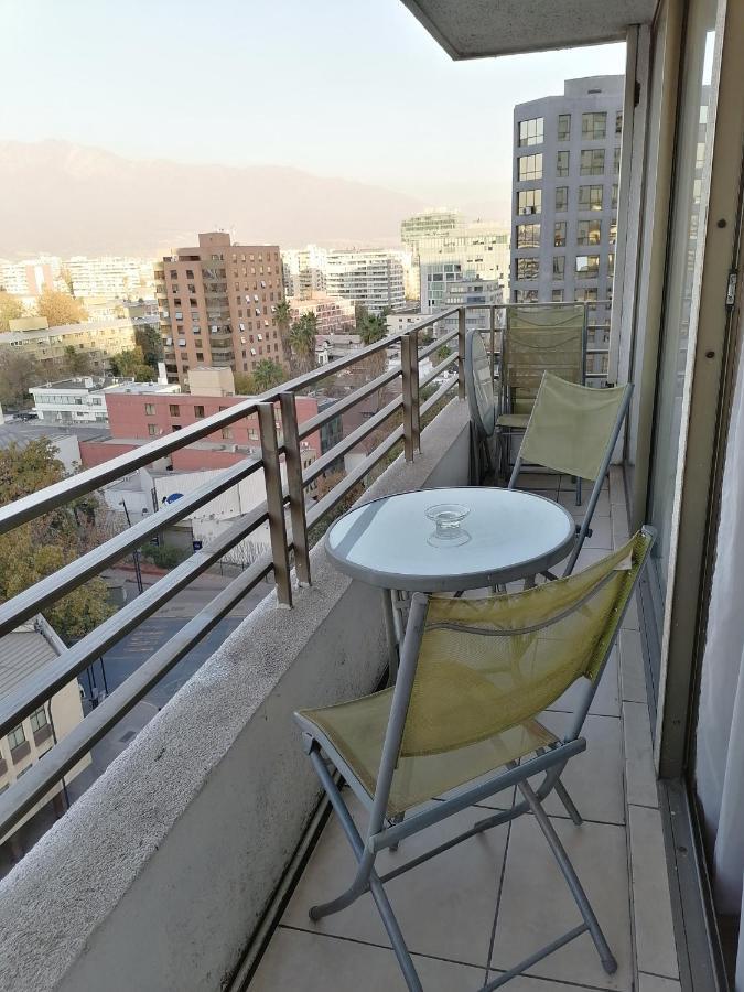 M-Montt Providencia Apartamentos Amoblados Santiago del Cile Esterno foto